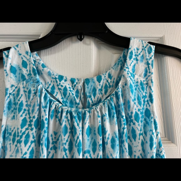 Pretty Rafaela Blue Print Sleeveless Linen Top with white decorative puff balls - Picture 2 of 8